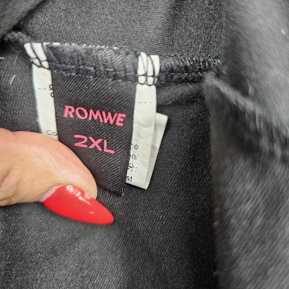 ROMWE Black Lace Asymmetrical Hi-Low Skirt Plus Size 2XL • Gothic Boho - Picture 6 of 6